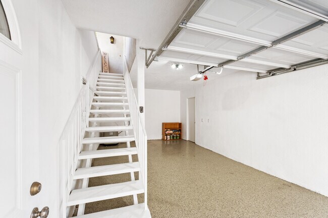 One car enclosed garage - 22152 Caminito Amor