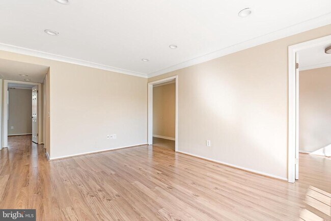 Foto del edificio - 103 Fort Evans Rd SE