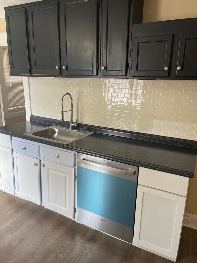 Foto del edificio - 122 Clark St