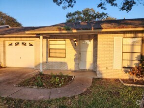 Building Photo - 309 Sea Hawk Ct