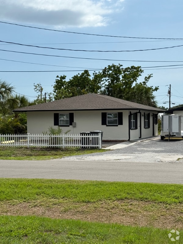 Building Photo - 1128 Neptune Dr