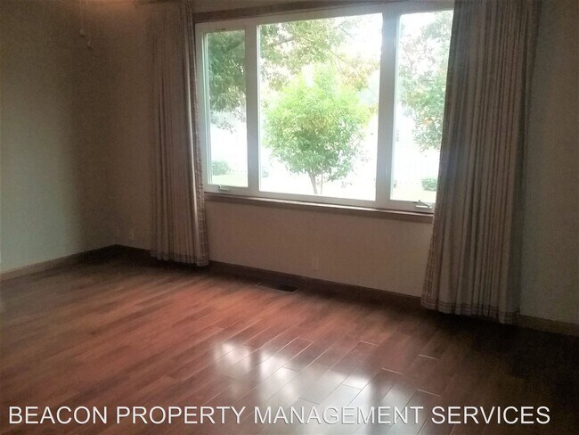 Foto del edificio - 2 br, 1 bath House - 703 N. PLEASANT AVENUE