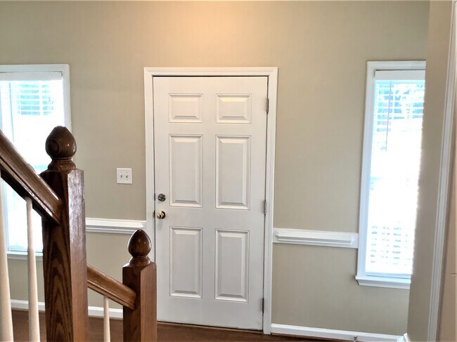 Building Photo - 1305 Tawny View Lane