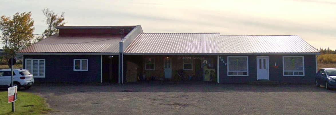 Building Photo - 4452 New Brunswick 113