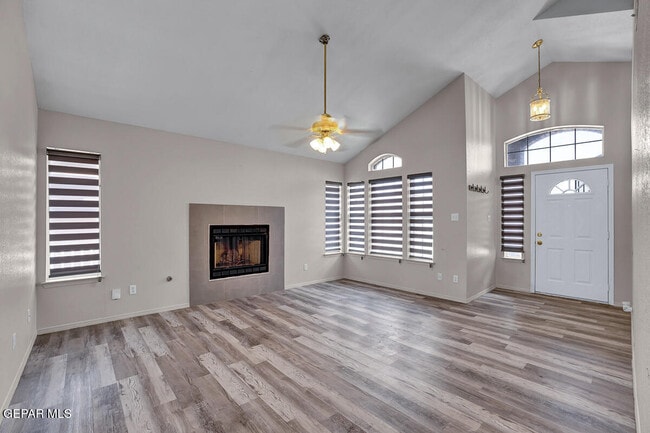 Building Photo - 12117 Desert Quail Ave