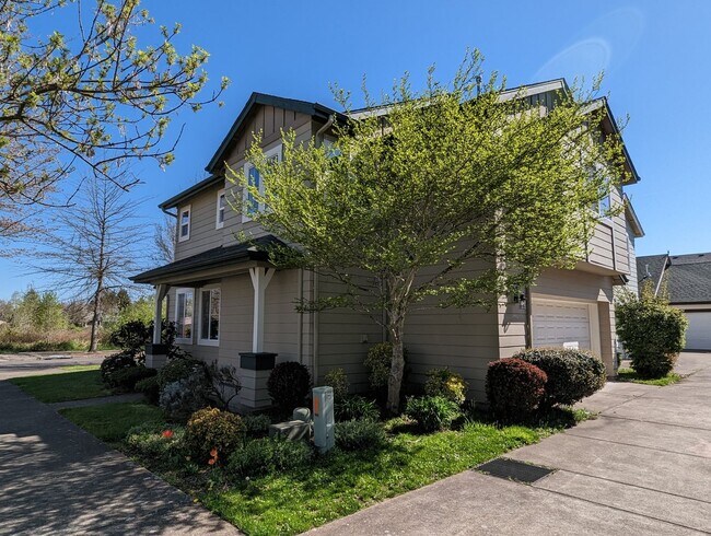 Building Photo - Spacious 3-Bedroom, 2.5-Bath Home In Great...