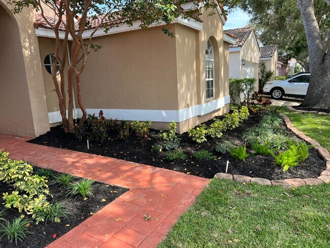 Foto del edificio - 1073 Siena Oaks Cir E