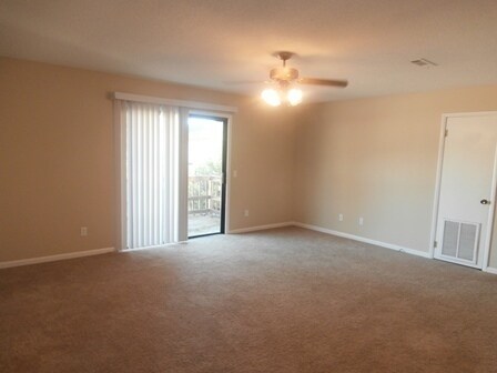 Building Photo - 1600 Rucker Blvd Unit 4