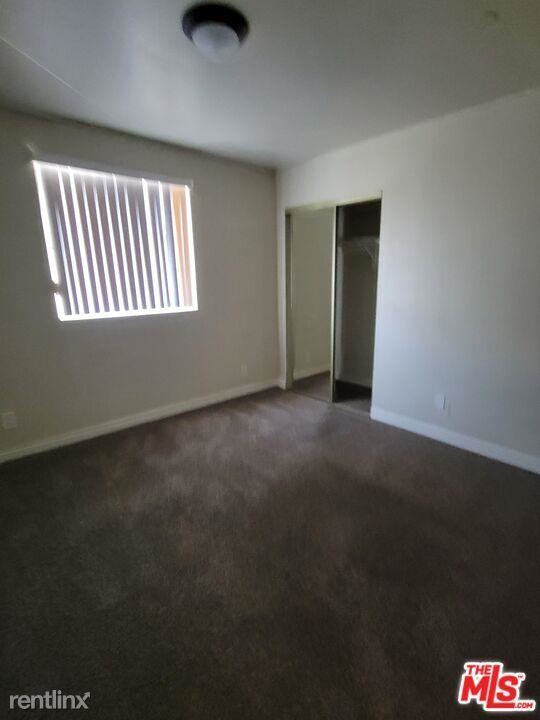 Foto del edificio - 5 br, 3 bath Condo - 646 W 95th St
