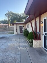 Building Photo - 2714 Eubank Blvd NE