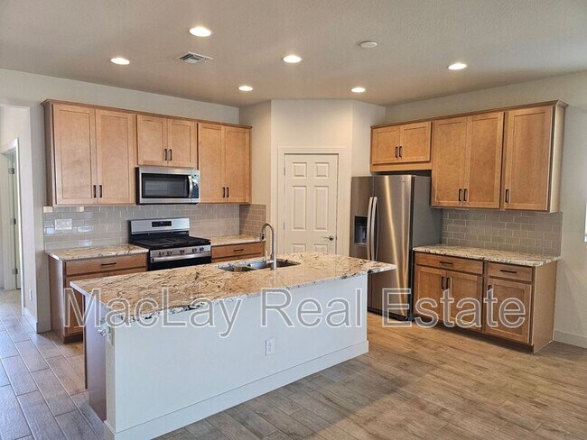 Foto del edificio - 1260 Treasure Trl