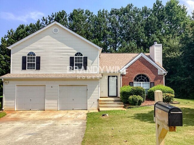 Building Photo - MOVE IN BY JULY 15TH AND RECEIVE $500 OFF ...