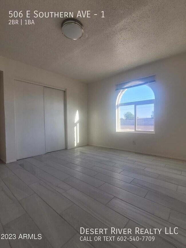 Foto del edificio - 506 E Southern Ave