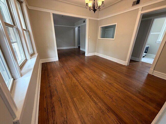 Foto del edificio - 1352 W Berwyn Ave