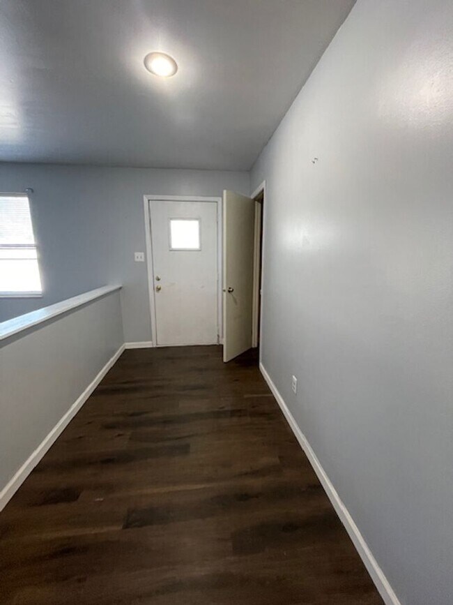 Foto del edificio - Alcoa City services and schools 2 bedroom ...