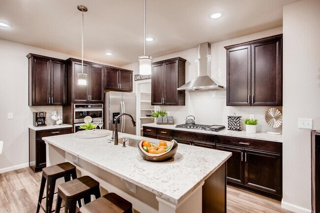 Foto del edificio - Beautiful 3 Bed, 2.5 Bath New-Build in Ber...