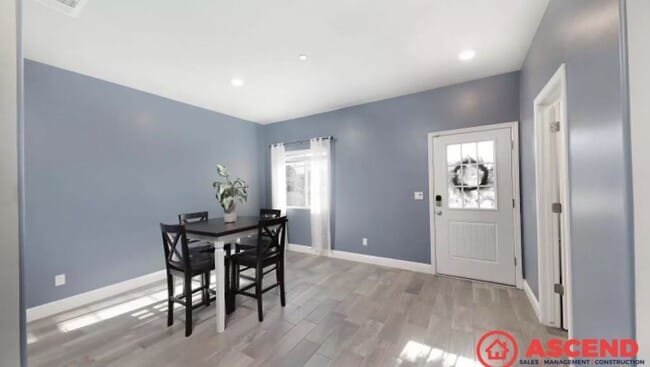 Building Photo - Newly built home located in Shafter!