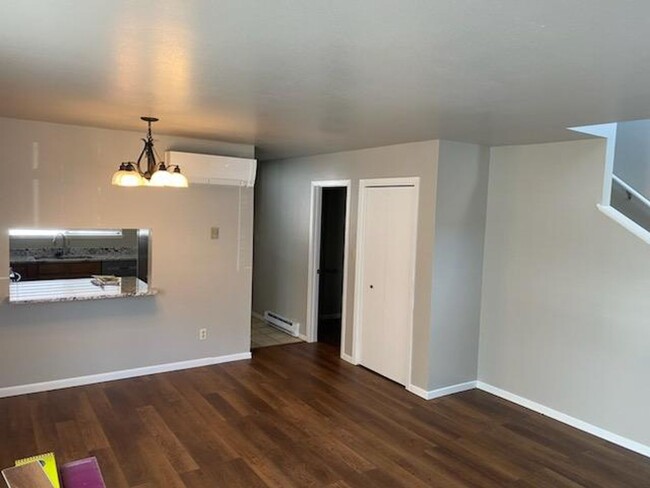 Foto del edificio - Remodeled Condo on Talisman Drive