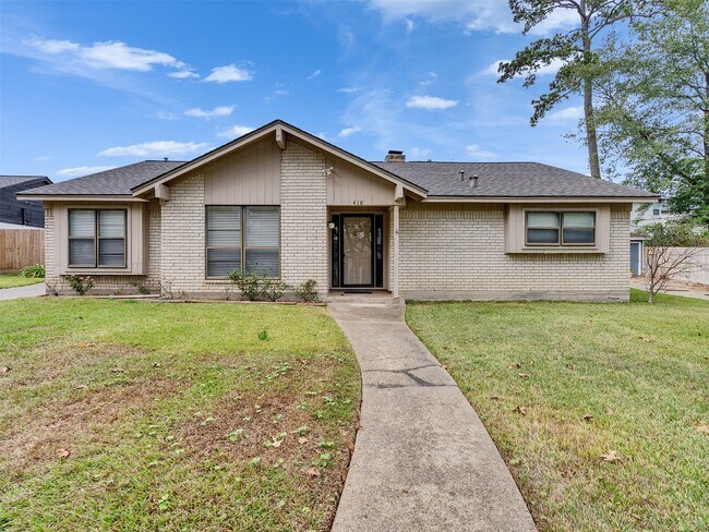 Foto del edificio - 418 Oakhill Dr