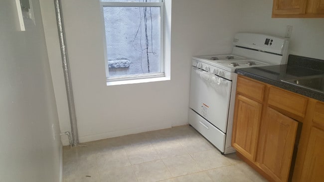 Building Photo - 119 W 137th St