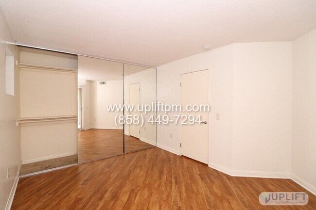 Foto del edificio - 9740 Mesa Springs Way