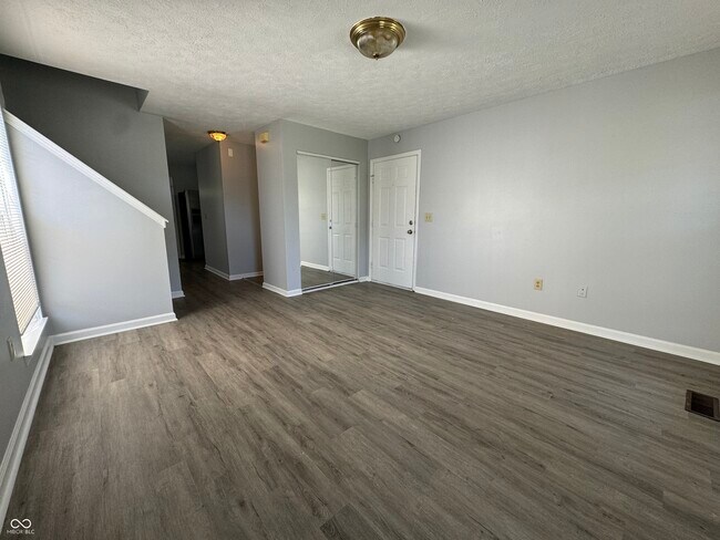 Foto del edificio - 2314 N Capitol Ave