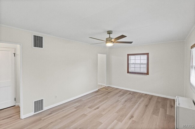 Building Photo - 1104 Bel Aire Dr