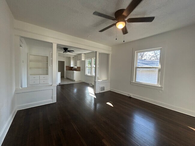 Foto del edificio - 203 S Hardy Ave