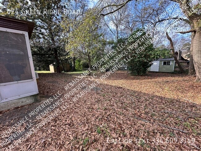 Foto del edificio - 624 Green Ridge Rd