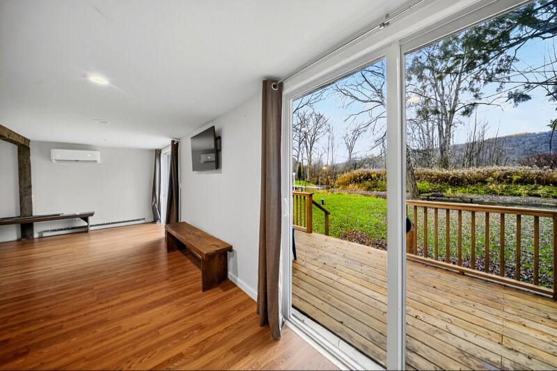 Foto del edificio - 23 S Lake Rd