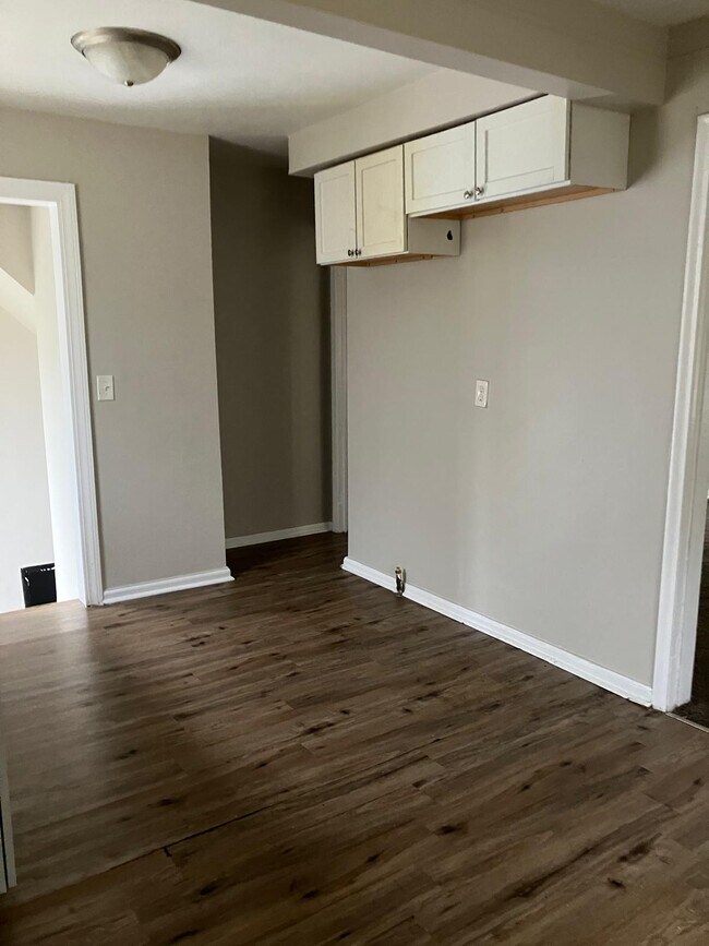 Foto del edificio - 12709 Mansfield St