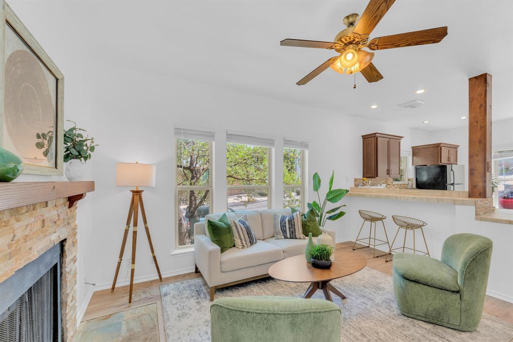 Foto principal - 2414 Longview St