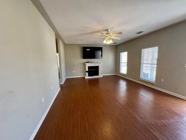 Foto del edificio - 2008 Marvin Ave