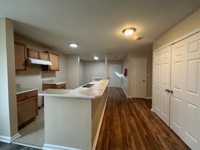 Photo - 654 E Grant St House