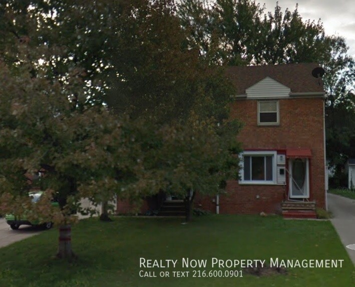 Foto principal - 25270 Lakeshore Blvd