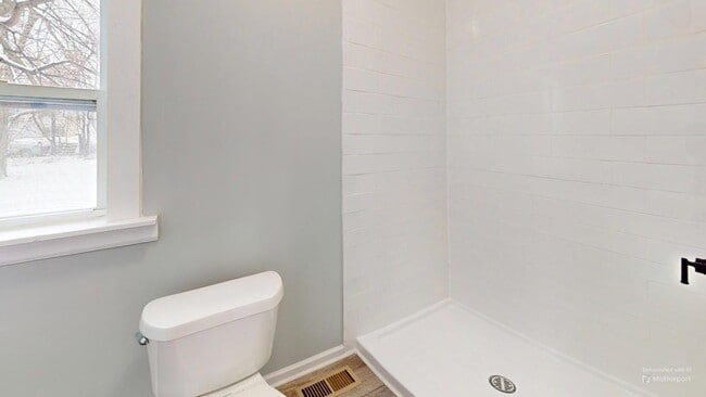 Foto del edificio - Stockyards Area - 3 Bedroom - 2 Bath Single Family Home