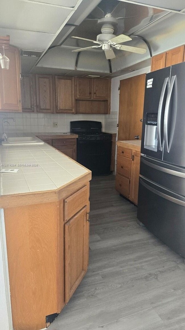 Building Photo - 8024 Tatum Waterway Dr