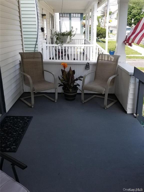 29 Maple St Unit 2, Newburgh, NY 12550 Room for Rent in Newburgh, NY