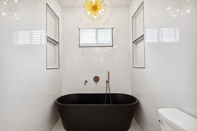 Master Bath with shower option - 1324 Harrison Ave