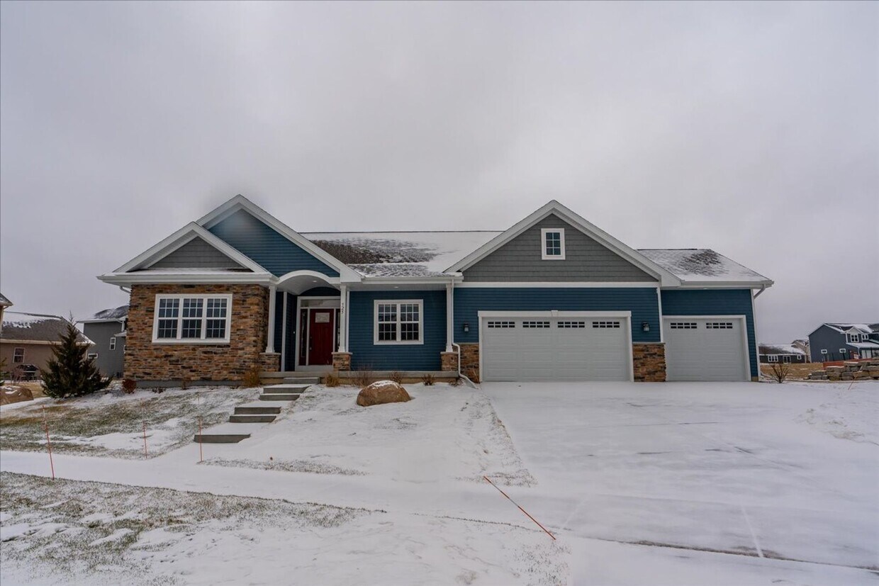 Foto principal - 525 Dragon Willow Ln