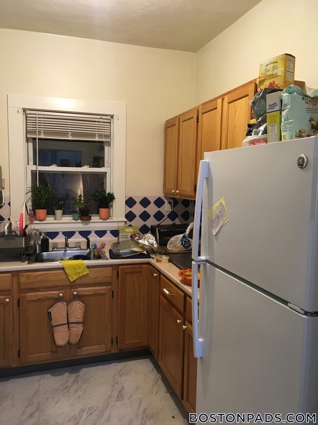 Foto del edificio - 153 Summer St