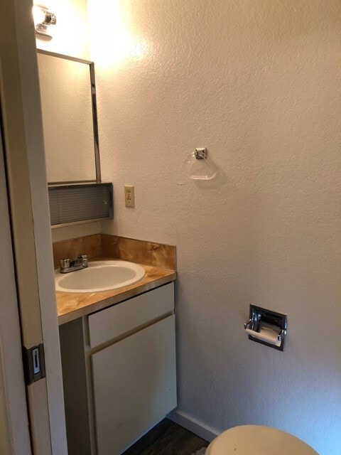 Foto del edificio - 3047 N Linda Vista Ln