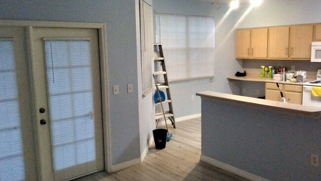 Building Photo - 10825 Windsor Walk Dr