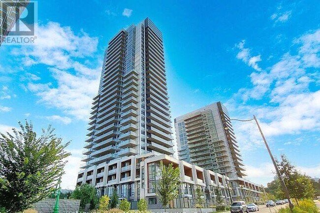 Building Photo - 27 McMahon Dr