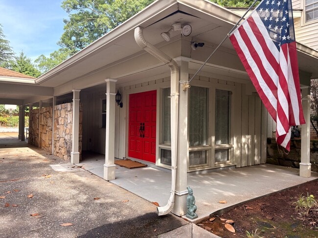Photo - 1349 Wooded Hills Dr House