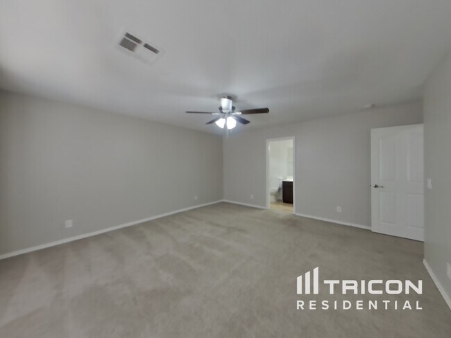Building Photo - 40237 N Jodi Dr