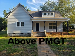 Building Photo - 601 Bleckley St