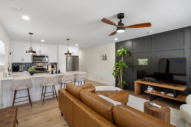 Foto del edificio - 1001 Linwood Ave