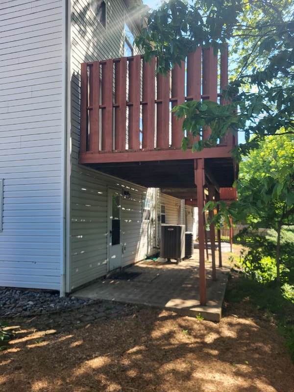 Building Photo - 25 Red Barberry Dr