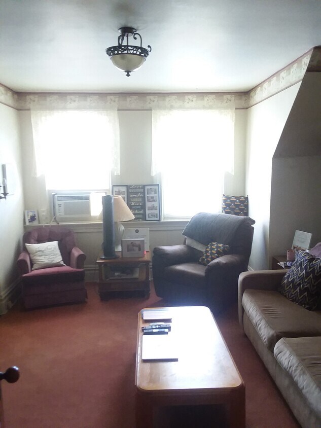 4749 Friendship Ave, Pittsburgh, PA 15224 House Rental in Pittsburgh